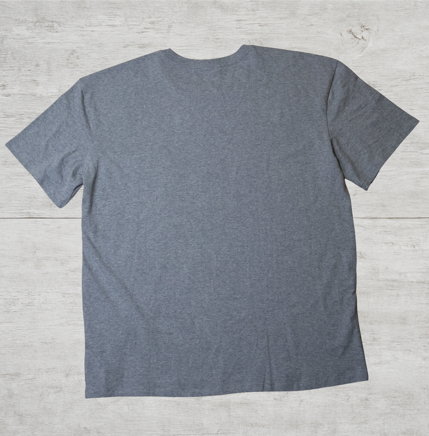 SR Black & White T-shirt – Unisex