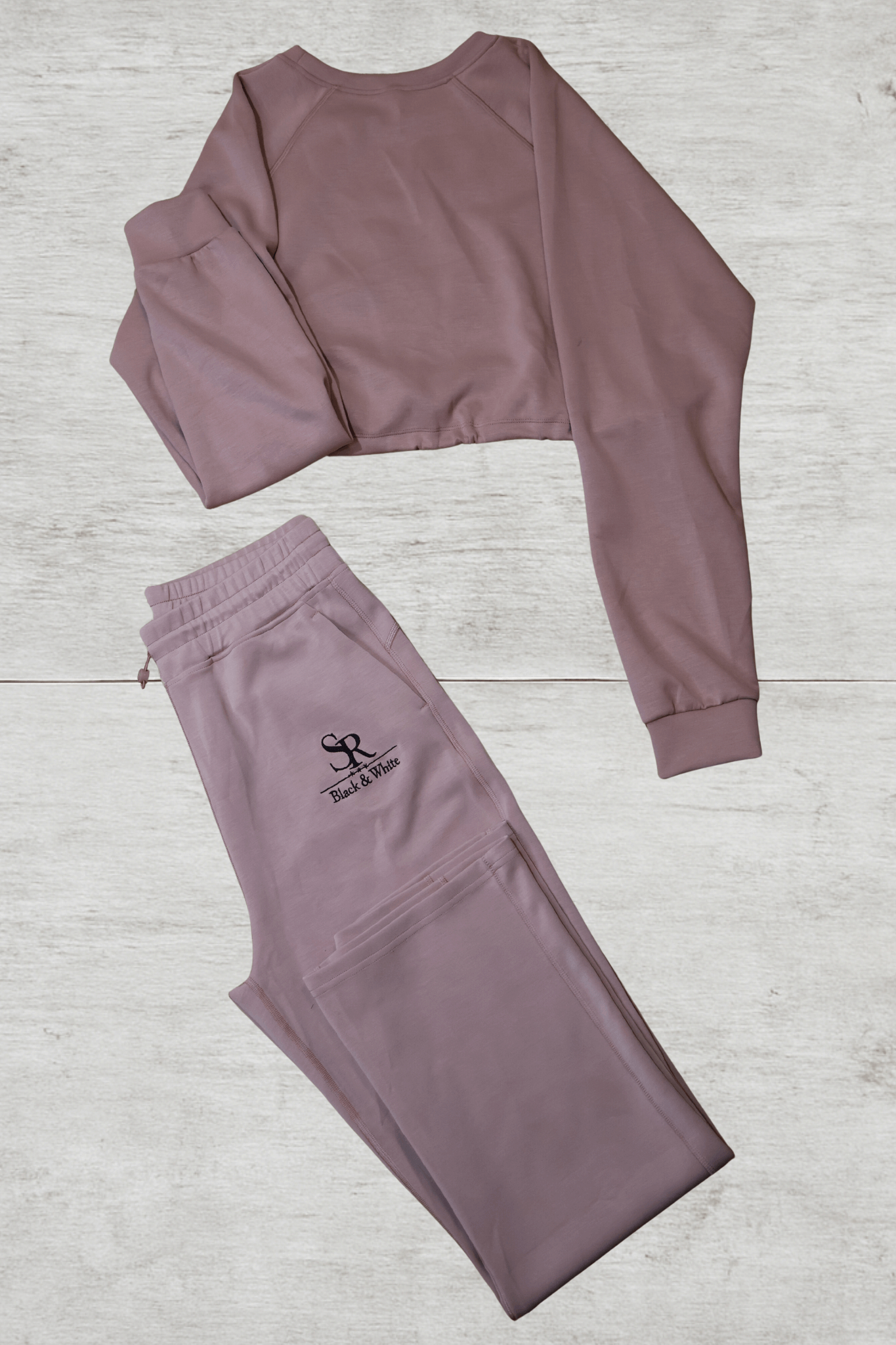 SR Black & White Women’s Cropped Tracksuit – Premium Pink